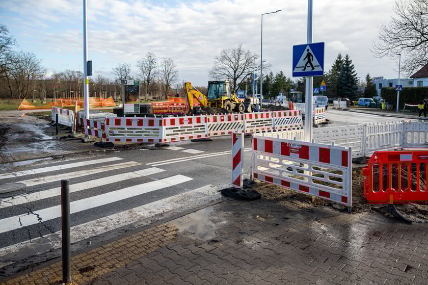 Trwa przebudowa okolic skrzyżowania ulic Maślickiej i Północnej